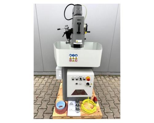 Rundtischschleifmaschine - DELTA LC 400