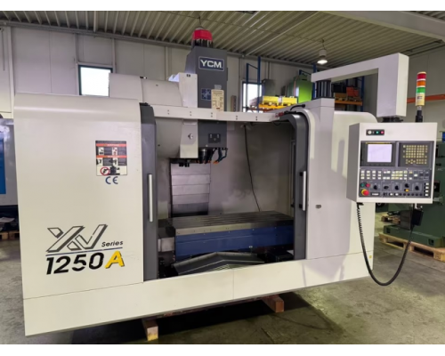 Vertikal Bearbeitungszentrum YCM XV 1250 A - Fanuc MPX 100 i Steuerung - Bild 6