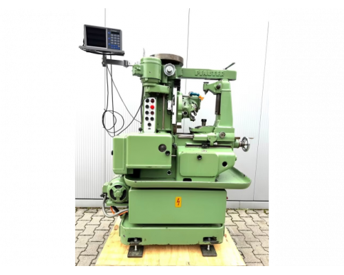 PFAUTER RS 00 - Zahnradwälzfräsmaschine