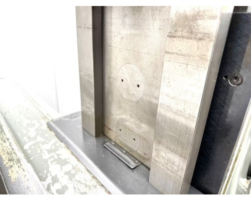 Werkzeugfräsmaschine DECKEL FP 2 LB aus Universität im gepflegten Originalzustand - Bild 6