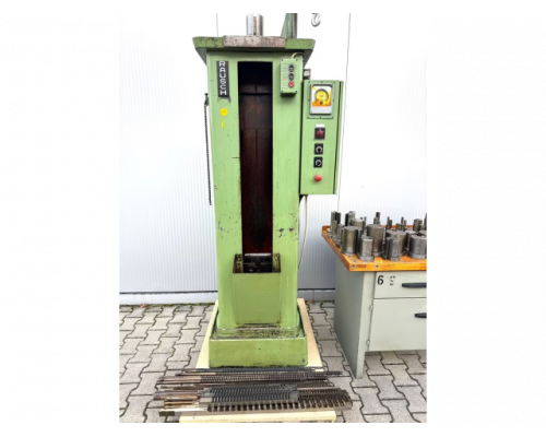 Nutenziehmaschine RAUSCH RS 6-1300 mit umfangreichem Zubehör - Bild 2