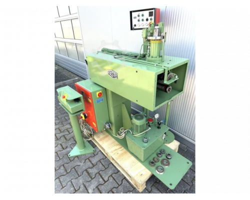 FASTI Typ 63x1,5 Sickenmaschine