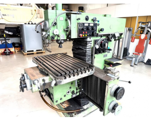Werkzeugfräsmaschine MAHO MH 800