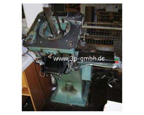 PMC Modell E Etikettenstanze