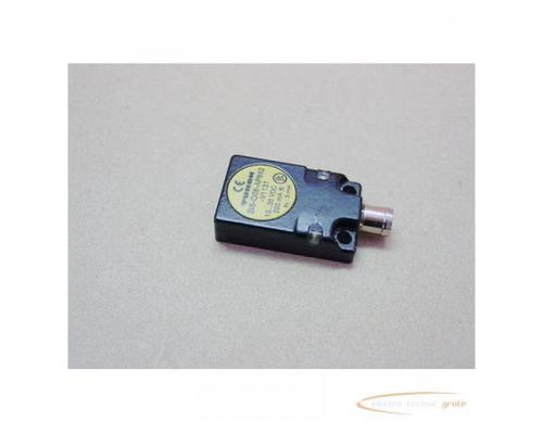 Turck Bi5-Q08-AP6X2 - V1131 Initiator ungebraucht, Sehr guter Erhaltungszustand