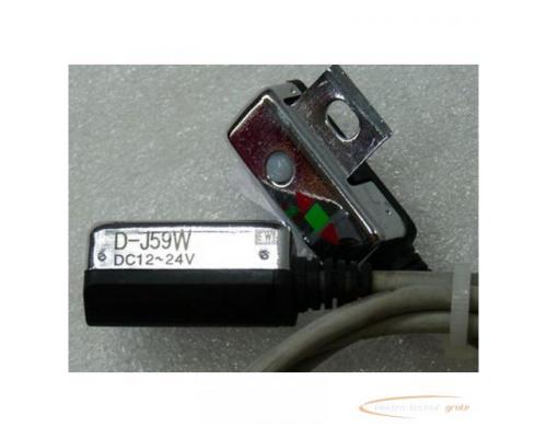 Sensor D-J59W DC 12 - 24 V ungebraucht - Bild 1