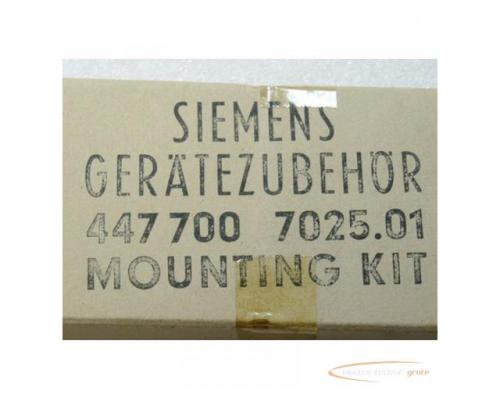 Siemens 447 700 7025.01 Gerätezubehör Mounting Kit - ungebraucht - in OVP - Bild 2