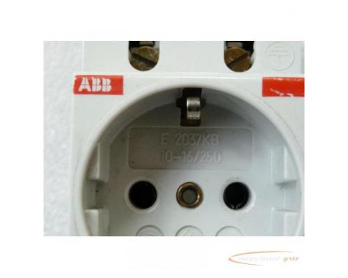 ABB E2037KB Steckdose 10 - 16 A 250 V für Schienenmontage - Bild 2