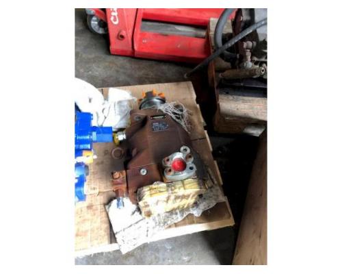 Parker Axialkolbenpumpe PV063R1K1T1NMFC