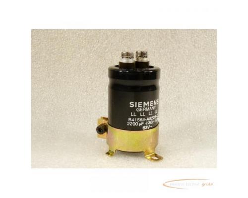 Siemens B41564-A8228-Q Kondensator 2200 uF + 30 / - 10 % 63V - Bild 1