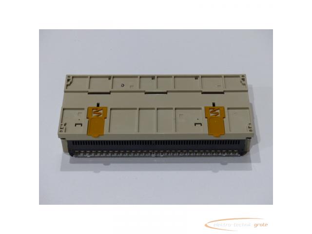 Omron C40H-C1DR-DE-V1 1133 Sysmac C40H Programmable Controller - 3