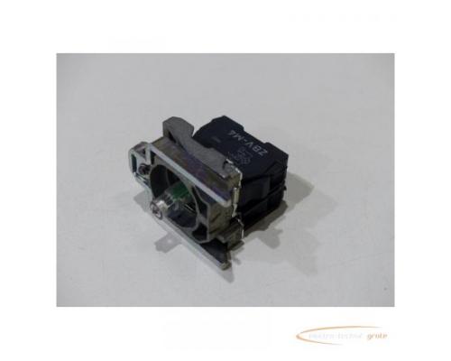 Schneider Electric ZB4 BW0M41 Hilfsschalterblock, Ø 22, rot Integral LED 1S > ungebraucht! - Bild 2