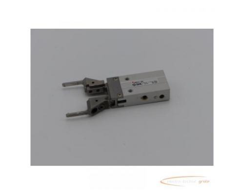 SMC MHZ2-6D Parallelgreifer - Bild 1