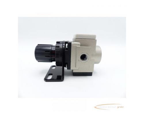 SMC AR20K-F01BE-Y Set Press 0.05 ~ 0.85 Mpa Pneumatikregler - Bild 2