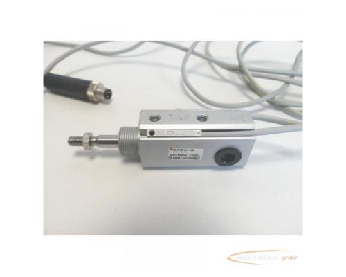 SMC CDJP2D16-10D Max. Press. 0.7 MPa Kompakt-Zylinder + 2x D-M9P elektr.Sensor - Bild 3