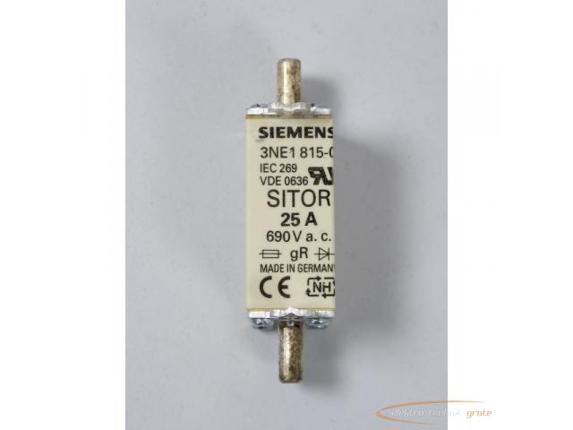 Siemens 3NE1815-0 Sicherungseinsatz 25A 690V - 1