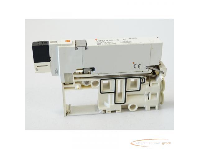 SMC VQ2101N-5-Q Magnetventil 24V DC Spulenspannung - 1