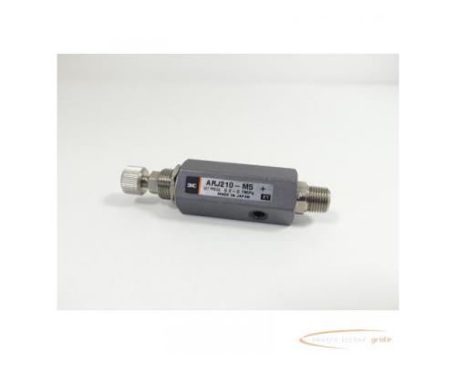 SMC ARJ210-M5 Miniatur-Druckregler - Bild 1