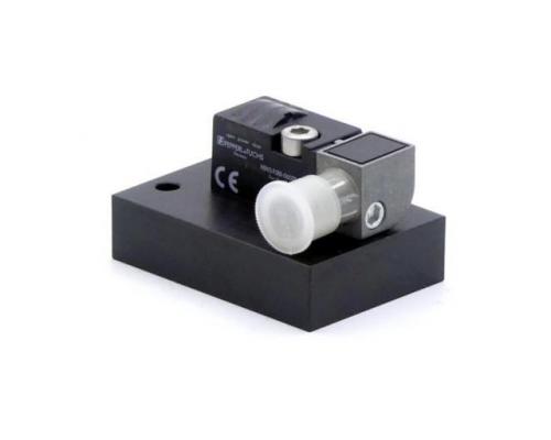Induktiver Sensor NBN2-F583-060S3-E8-V1-ISI - Bild 1