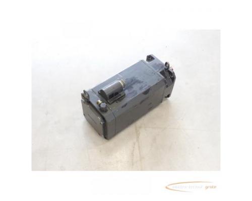 Siemens 1FT6105-8AC71-4AB1 Synchron-Servomotor SN:EK669078102012 - Bild 2