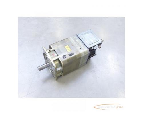 Siemens 1PH7131-2NF02-0CA0 Kompakt-Asynchronmotor SN:YFN114476403004 - Bild 1