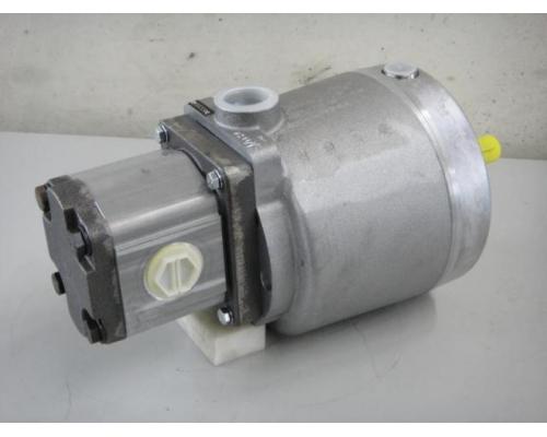 HAWE RZ11,0/3-45 Hydraulikpumpe, Radialkolbenpumpe mit PARKER Zahnr - Bild 1