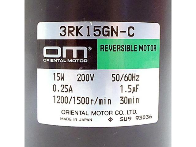 Oriental Motor Reversible Motor 3RK15GN-C - 2