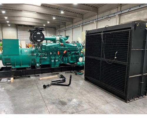 CUMMINS Dieselgenerator 1500 kVA - Bild 7