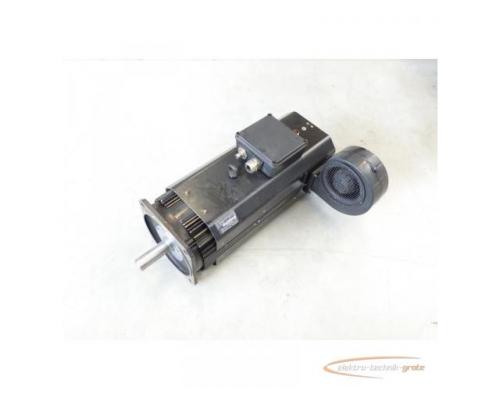 Indramat 2AD132D-B05LA3-AS03-A3N3 Motor SN:2AD132-13176 - Bild 1